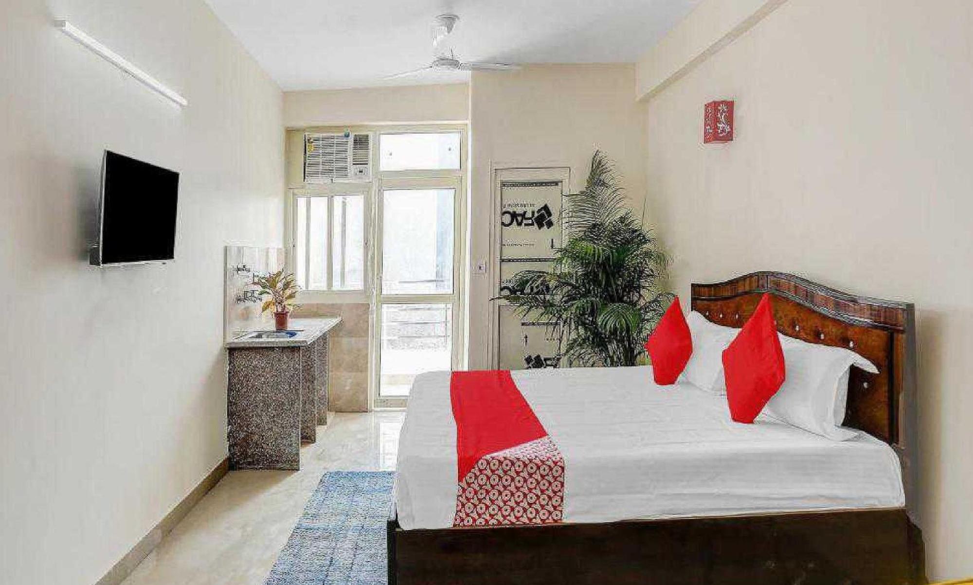 Hotel O Krishna Orchid Near Noida Sector 81 Metro Station المظهر الخارجي الصورة