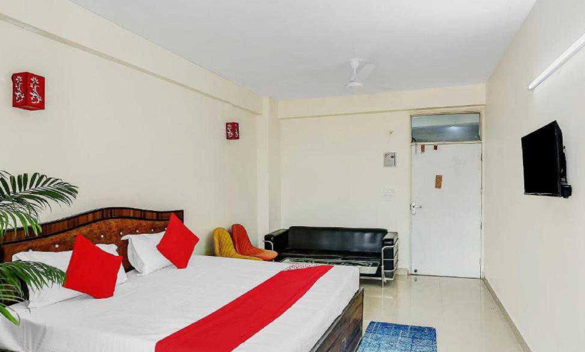 Hotel O Krishna Orchid Near Noida Sector 81 Metro Station المظهر الخارجي الصورة