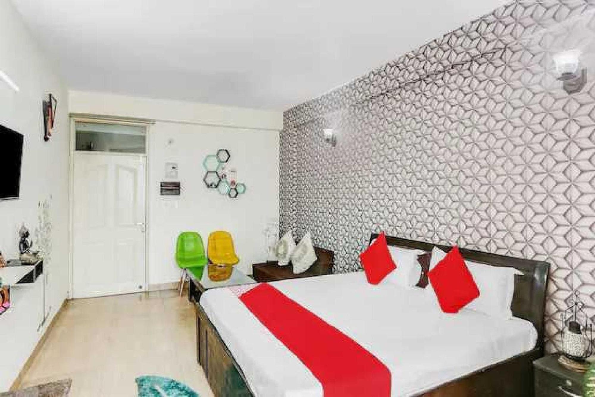 Hotel O Krishna Orchid Near Noida Sector 81 Metro Station المظهر الخارجي الصورة